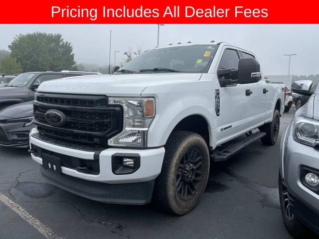 Used 2022 Ford F250 XLT w/ Black Appearance Package AWD/4WD image 1