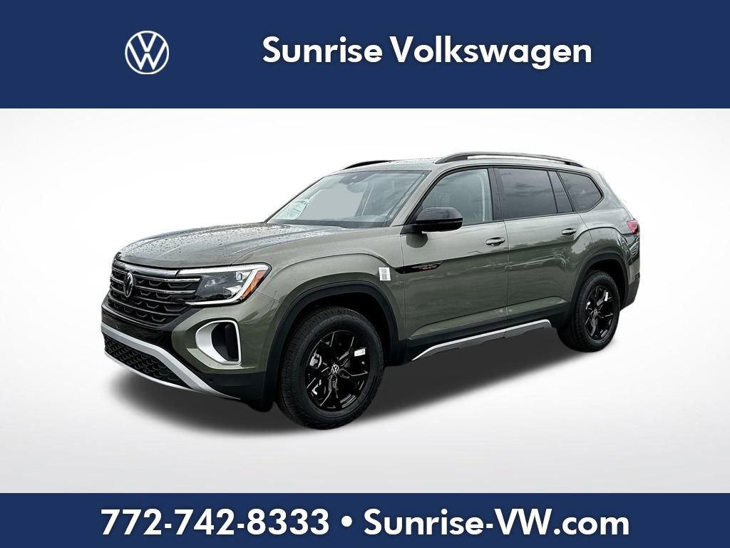 Used 2025 Volkswagen Atlas Peak Edition SE