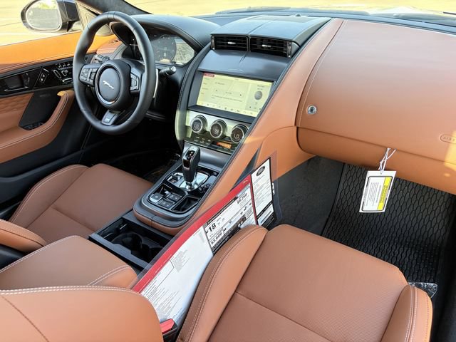 Used 2024 Jaguar F-TYPE R AWD/4WD image 15