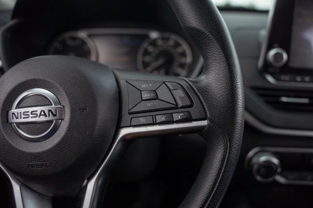 Used 2019 Nissan Altima 2.5 S FWD image 18