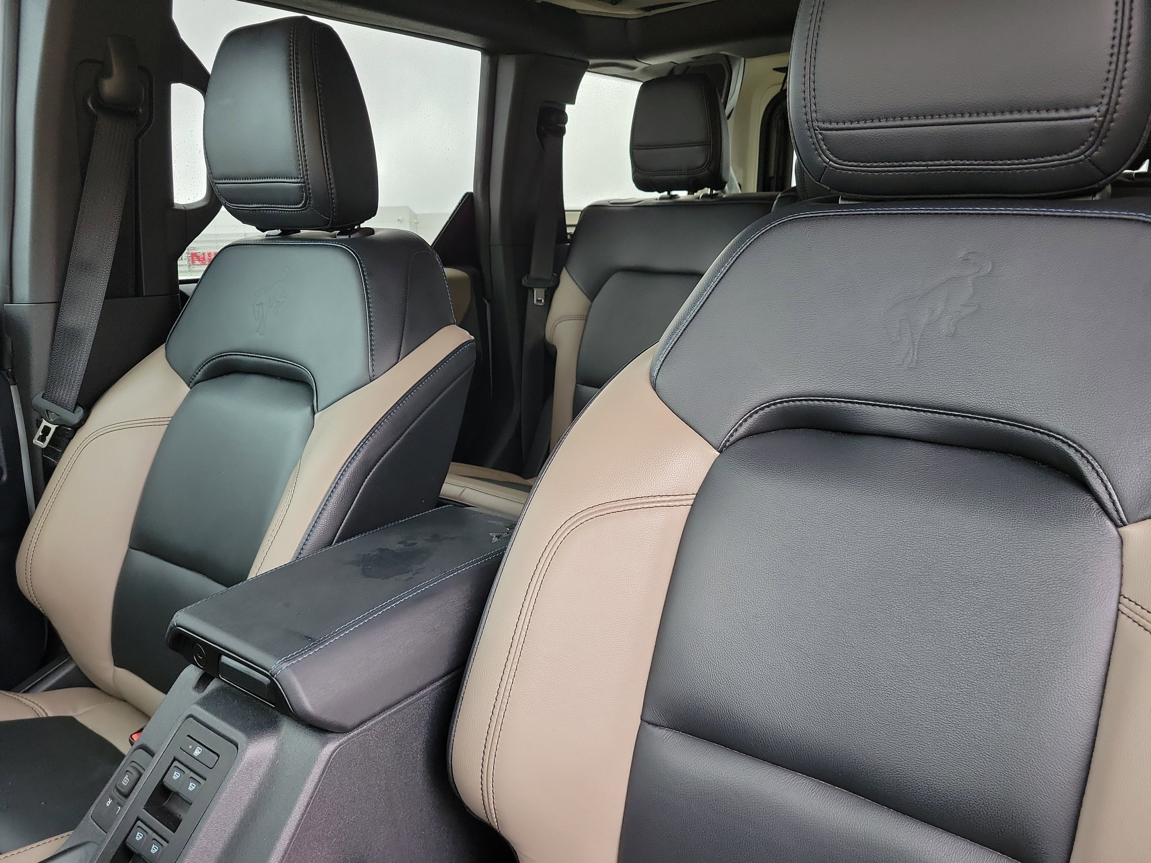 Used 2024 Ford Bronco Wildtrak image 15