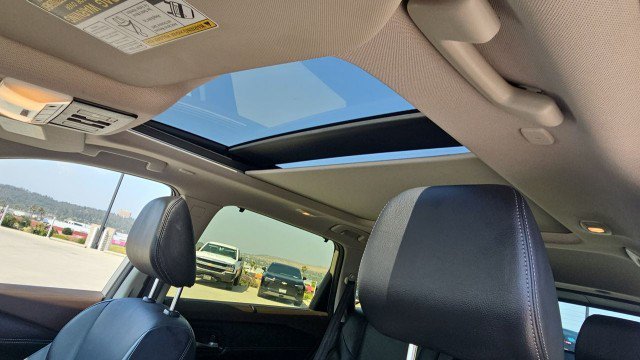 Used 2023 Nissan Rogue SL w/ SL Premium Package FWD image 19