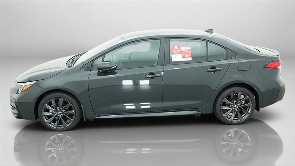 New 2027 Toyota Corolla SE w/ SE Package FWD image 2
