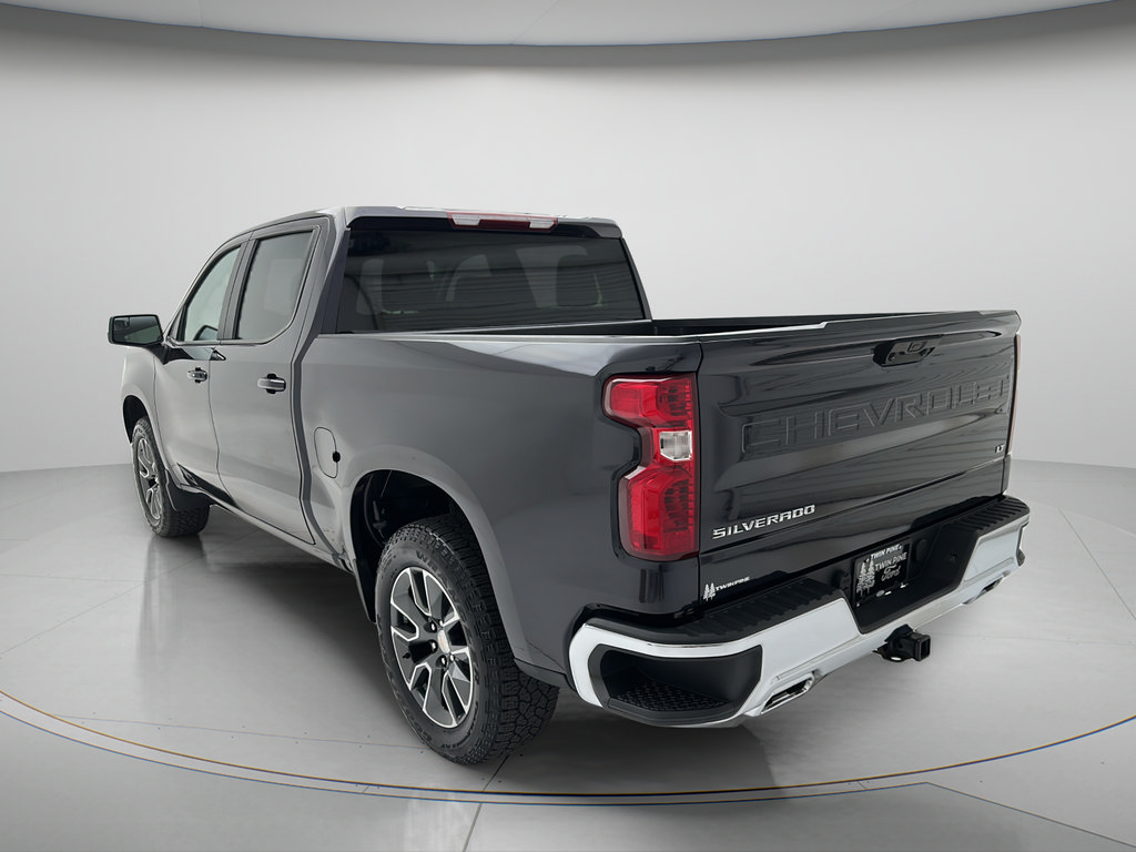 Used 2023 Chevrolet Silverado 1500 LT w/ Z71 Off-Road Package AWD/4WD image 7
