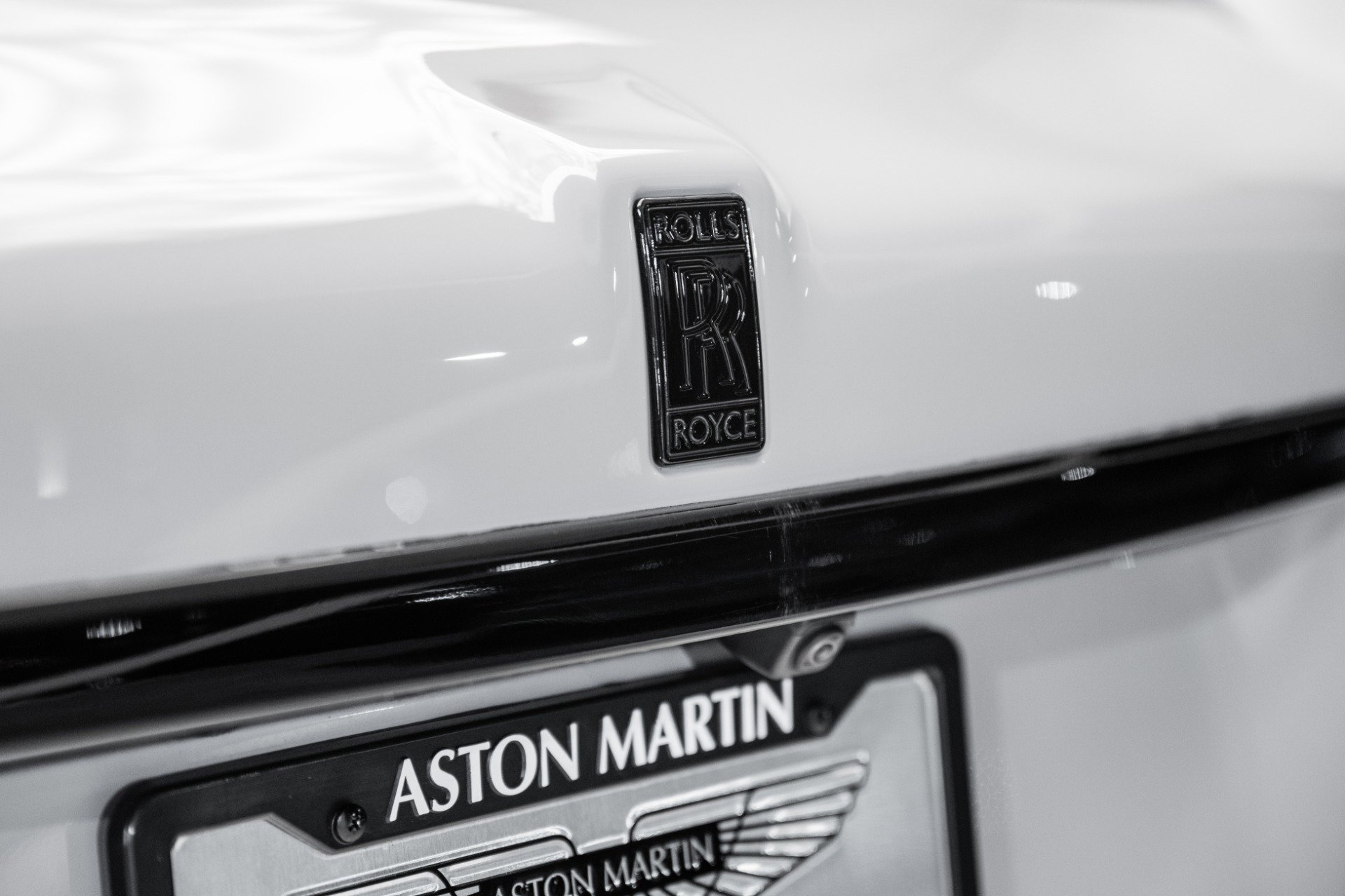 Used 2022 Rolls-Royce Cullinan w/ Dark Exterior Package image 12