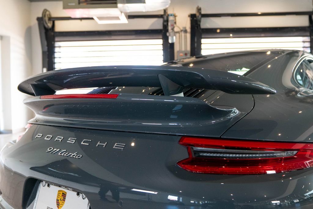 Certified 2018 Porsche 911 Turbo image 15