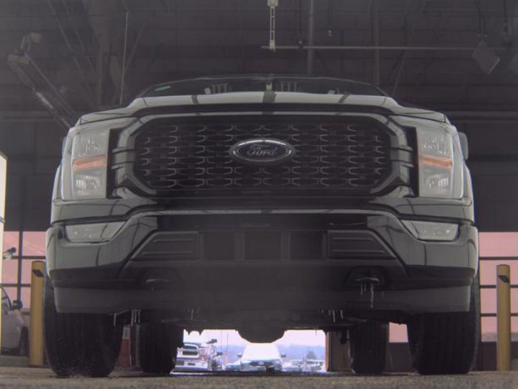 Used 2023 Ford F150 XL w/ STX Appearance Package image 4