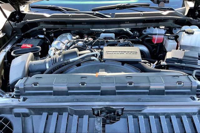 Used 2025 GMC Sierra 2500 AT4X AWD/4WD image 29