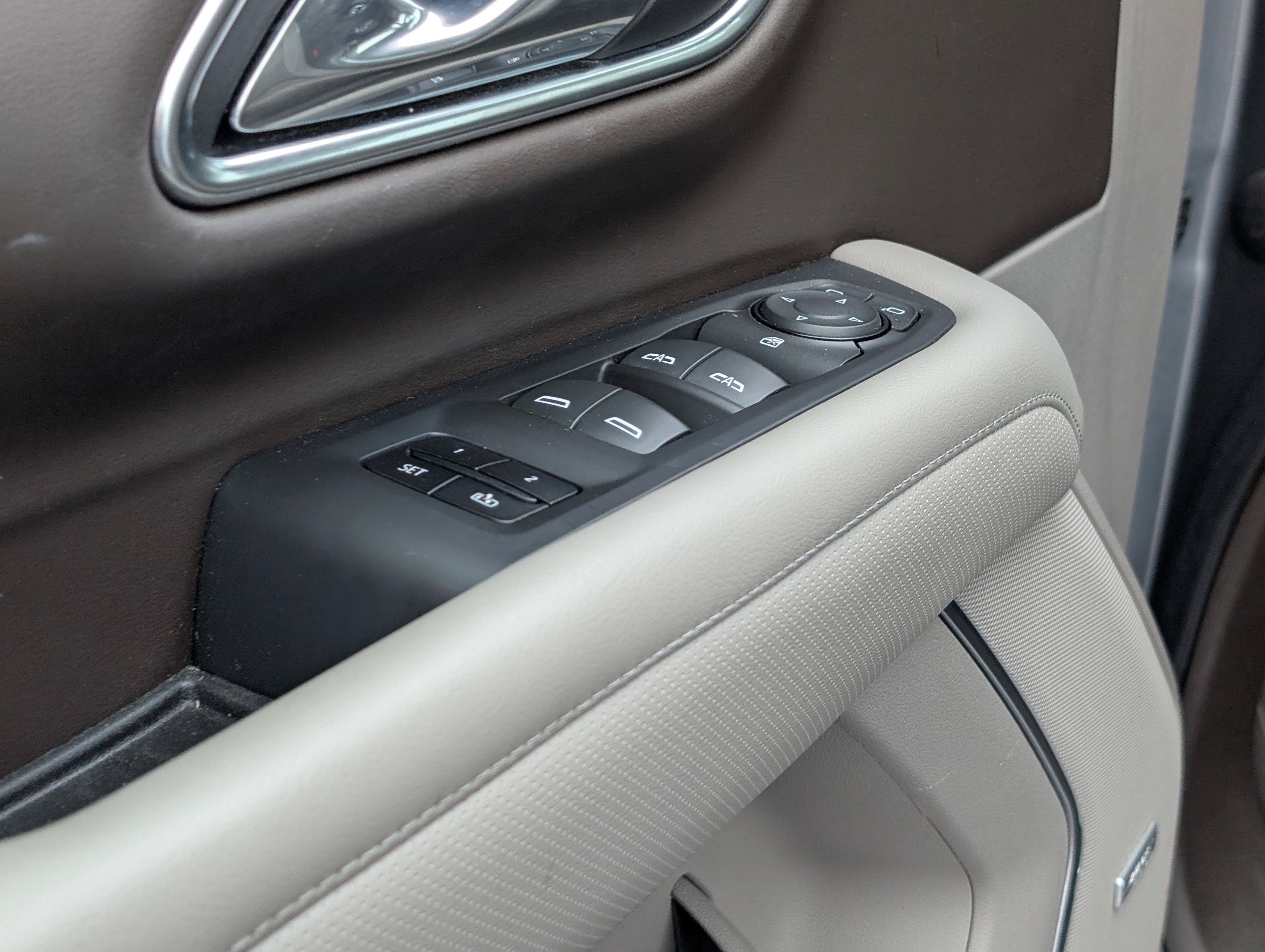 Used 2021 GMC Yukon SLT RWD image 16