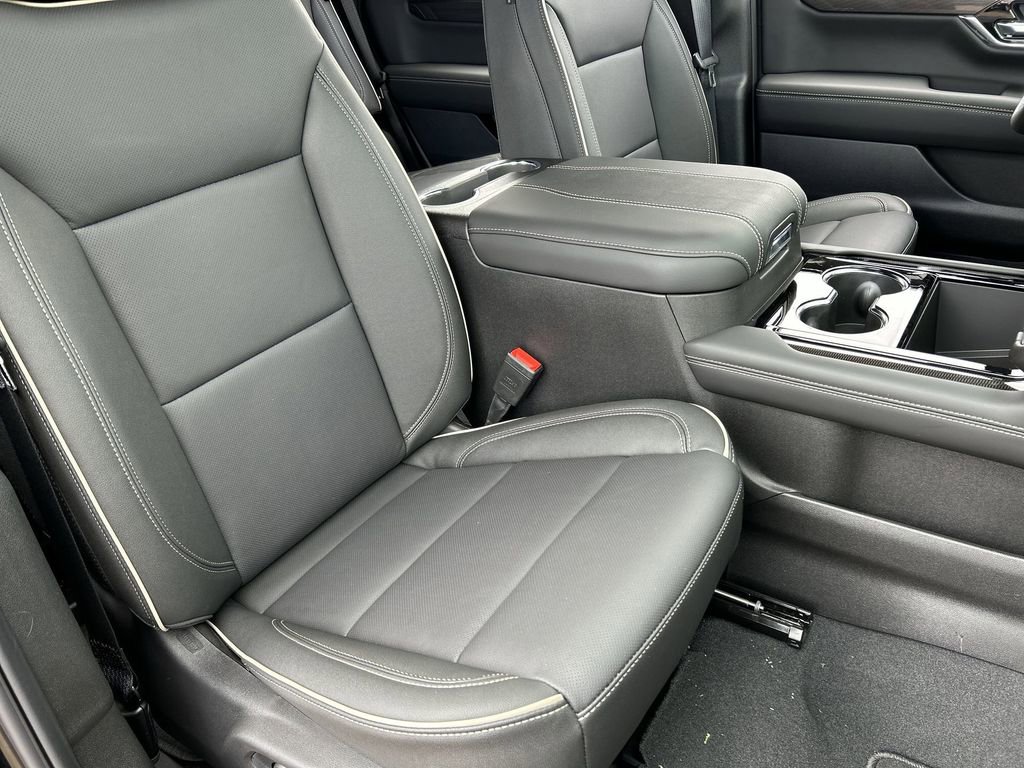 New 2026 GMC Yukon Elevation AWD/4WD image 28