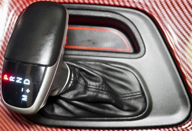 Used 2015 Dodge Challenger SXT Plus w/ Premium Sound Group image 23