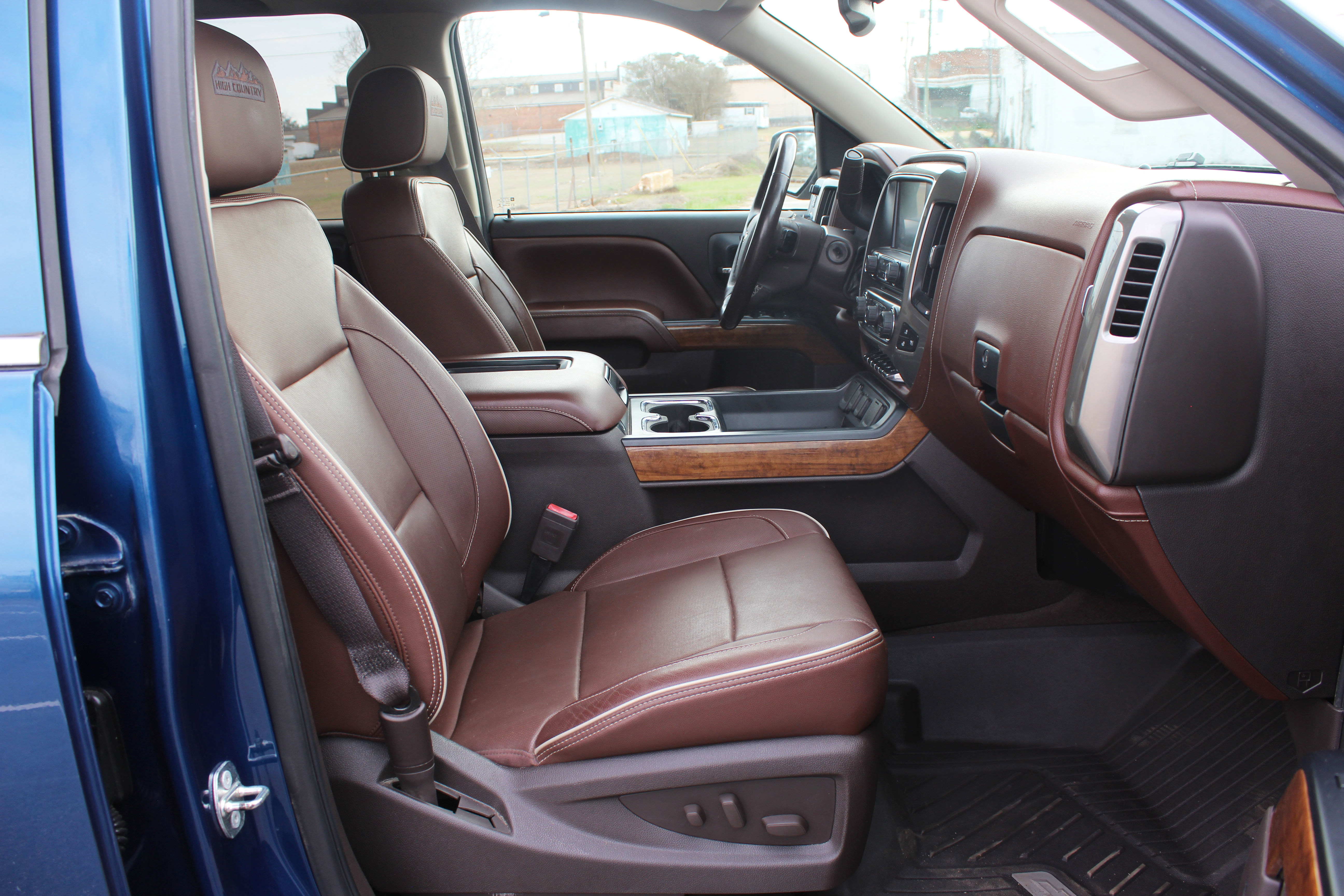 Used 2017 Chevrolet Silverado 1500 High Country w/ High Desert Package image 46