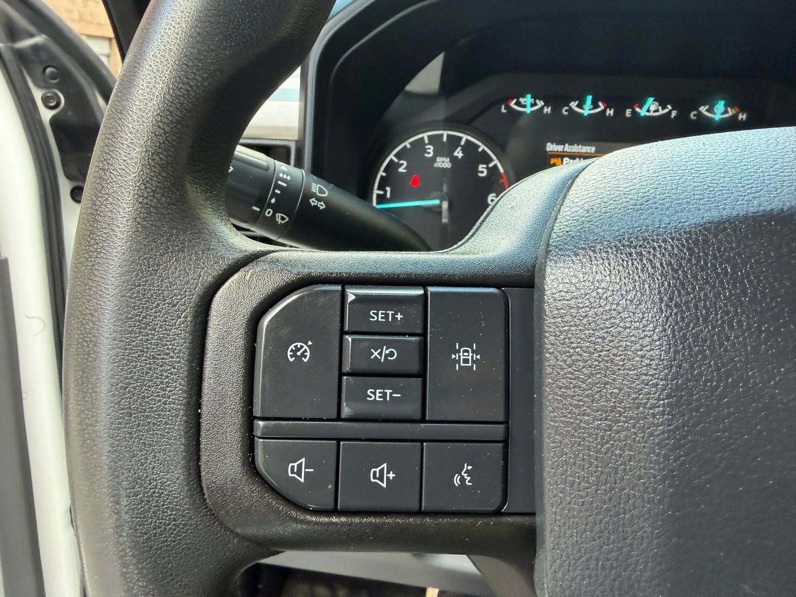 Used 2023 Ford F250 XL w/ 360-Degree Camera Package AWD/4WD image 25