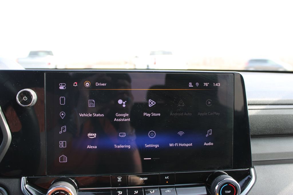 Used 2024 Chevrolet Colorado W/T image 46