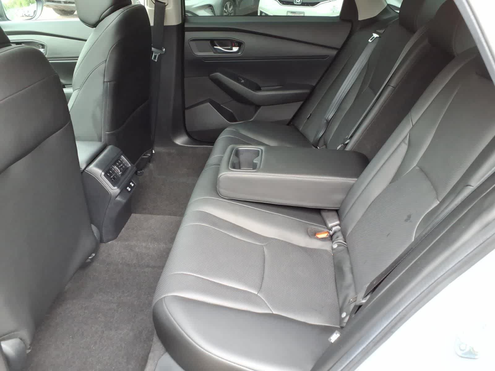 Certified 2024 Honda Accord EX-L image 9
