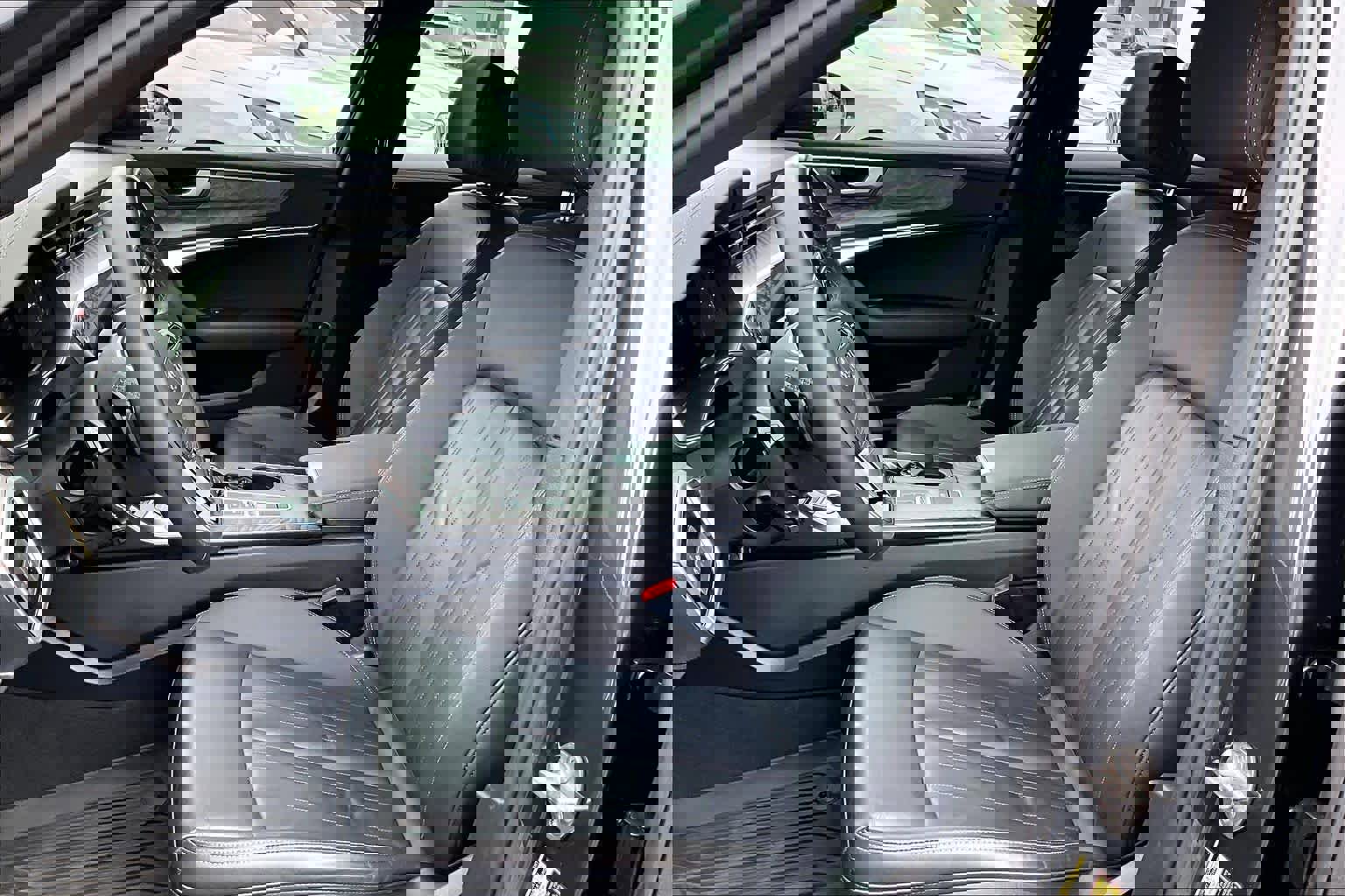 Used 2024 Audi A6 Premium image 8