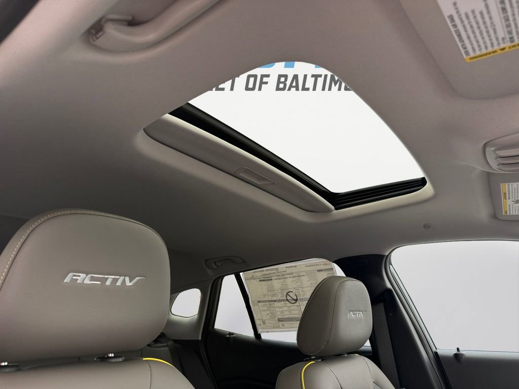 New 2026 Chevrolet Trax ACTIV w/ Sunroof Package FWD image 16
