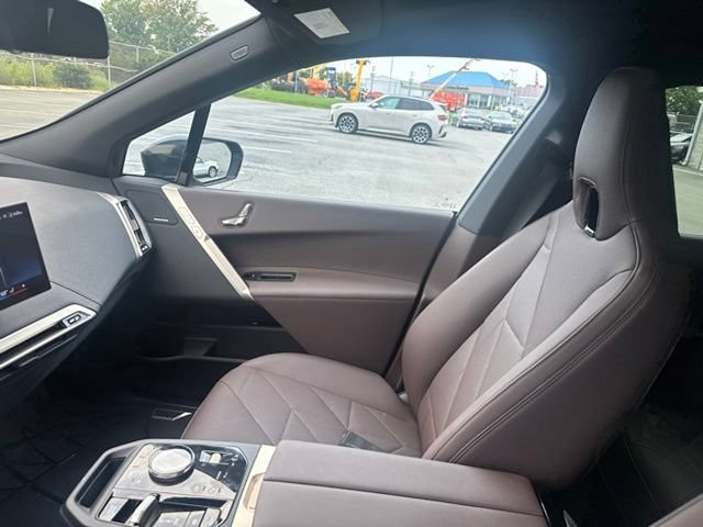 Certified 2024 BMW iX xDrive50 AWD/4WD image 26