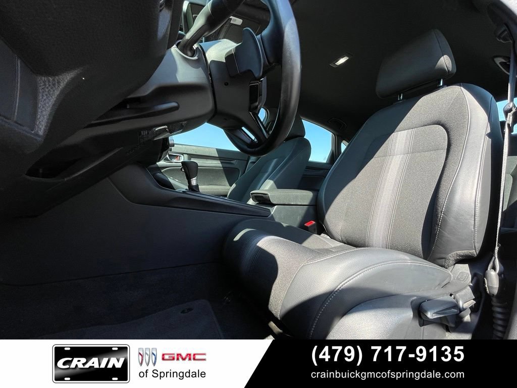 Used 2025 Honda Civic Sport image 22