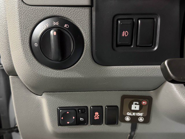 Used 2019 Nissan NV 3500 SL RWD image 28