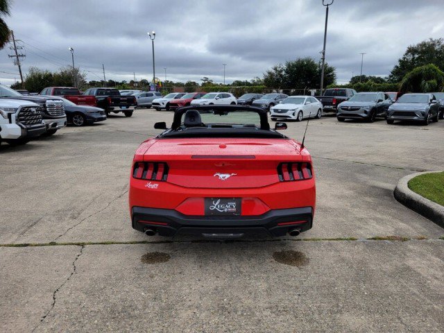 Used 2024 Ford Mustang Convertible image 30