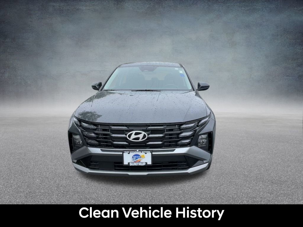 Certified 2025 Hyundai Tucson SE image 6