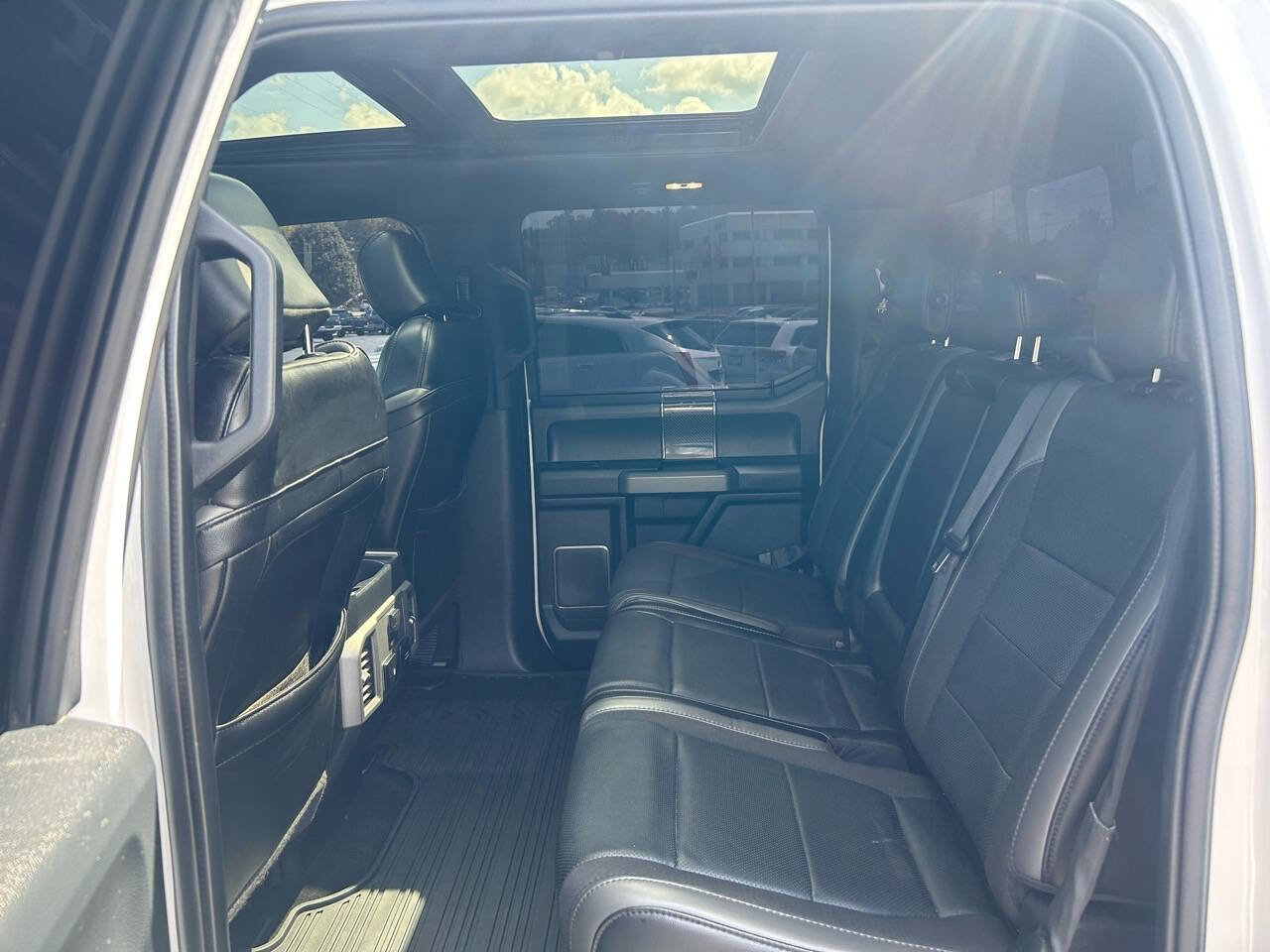 Used 2019 Ford F150 Raptor w/ Equipment Group 802A Luxury image 29