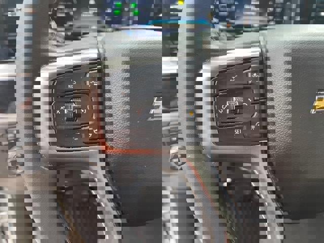 Used 2023 Chevrolet Silverado 1500 LT image 8