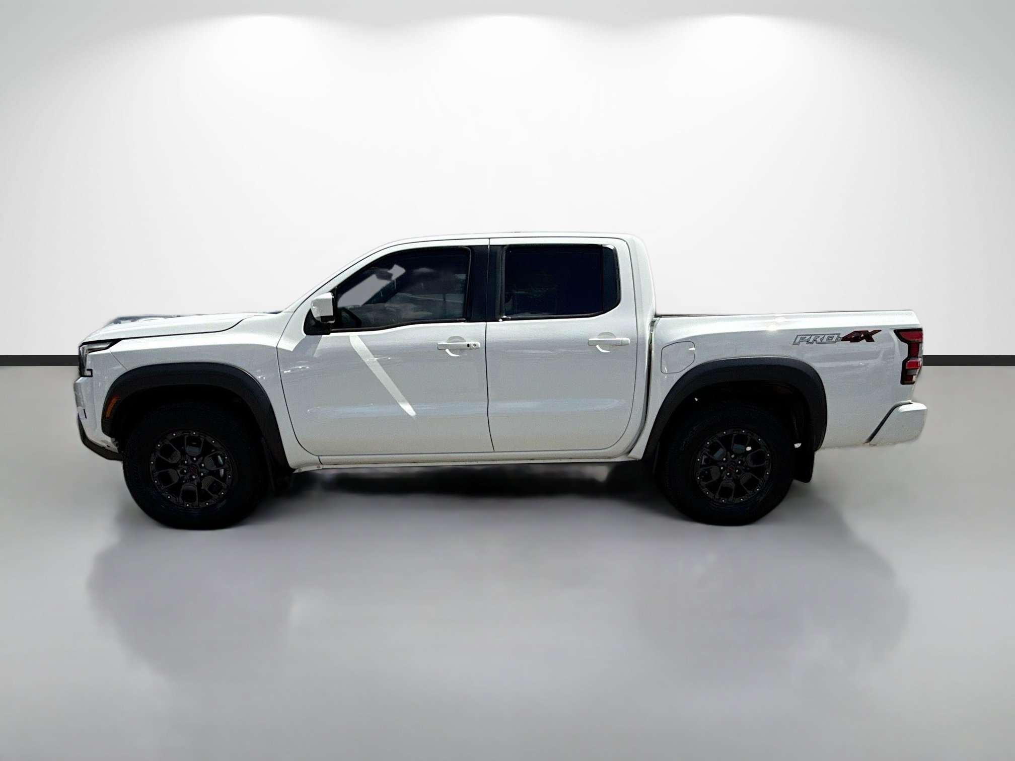 Used 2023 Nissan Frontier PRO-4X w/ Pro-4X Premium Package AWD/4WD image 6