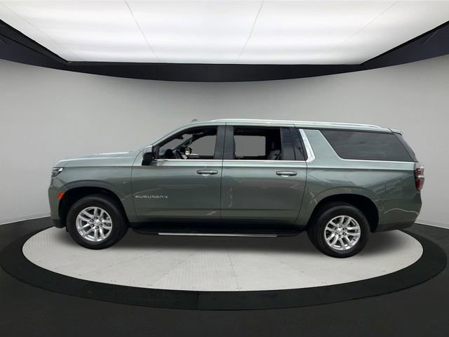 Used 2023 Chevrolet Suburban LT image 12