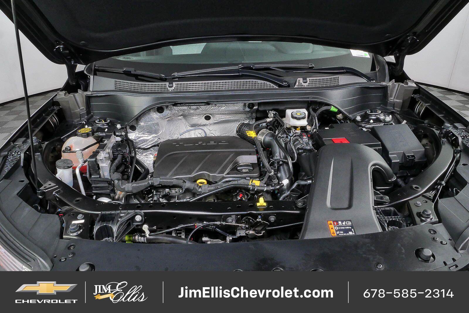 Certified 2025 Chevrolet Trax RS w/ Sunroof Package FWD image 31