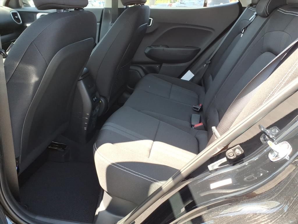 New 2026 Hyundai Venue SEL FWD image 13