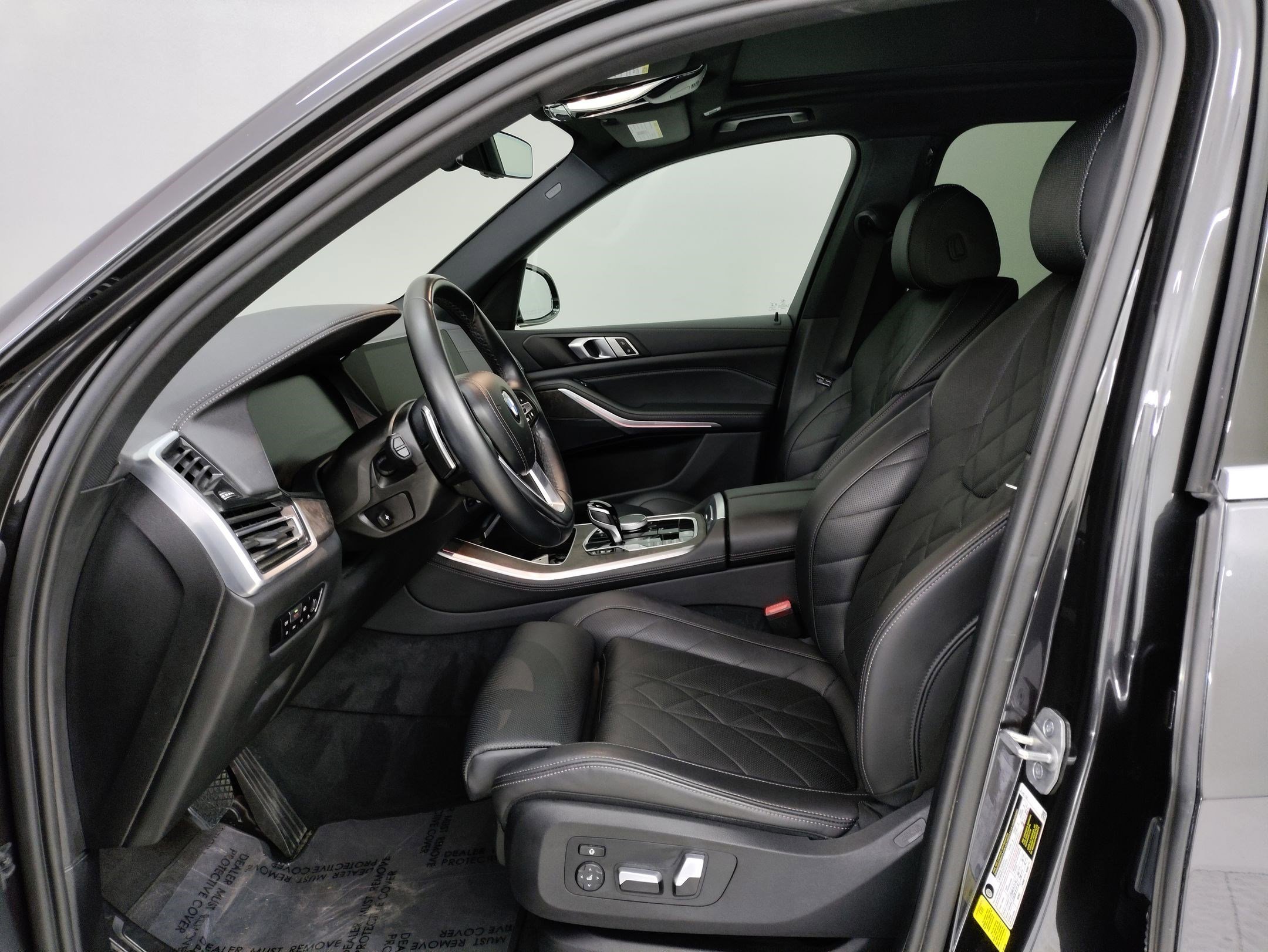 Certified 2023 BMW X5 sDrive40i w/ Parking Assistance Package image 12