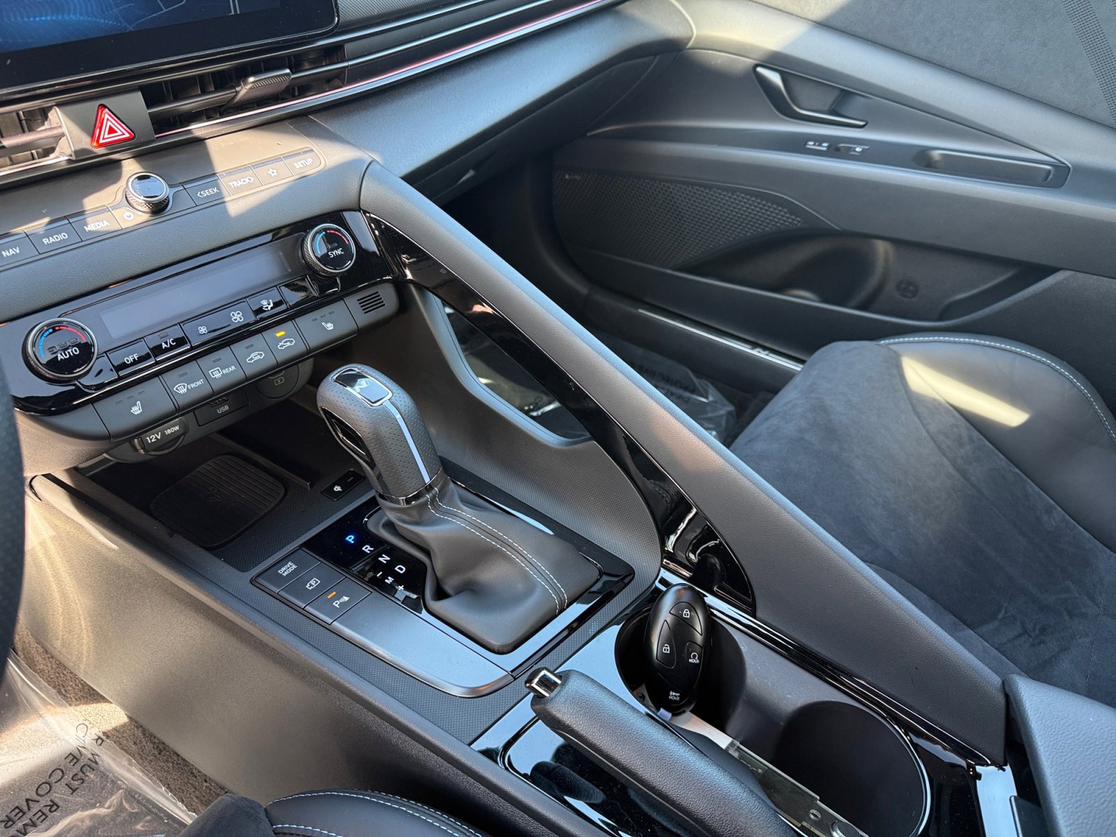 Certified 2024 Hyundai Elantra N image 13