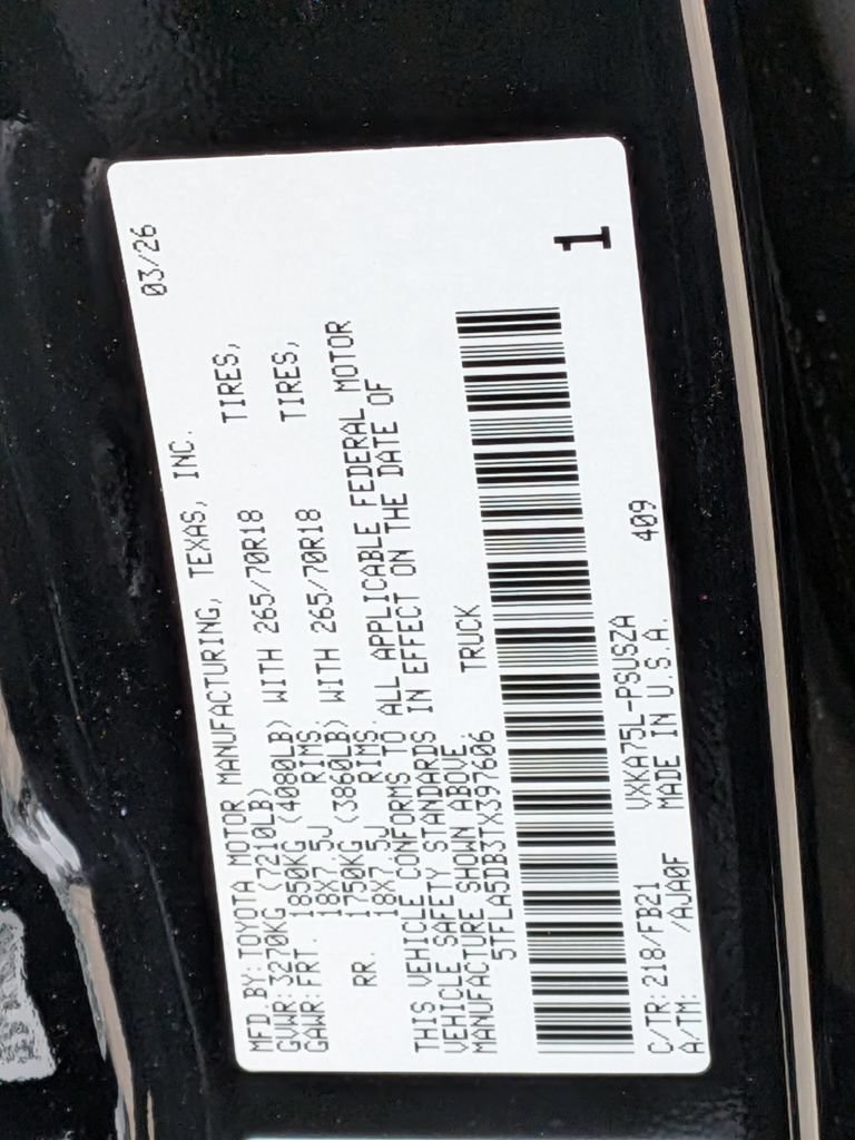 New 2026 Toyota Tundra SR5 w/ SR5 Convenience Package AWD/4WD image 33