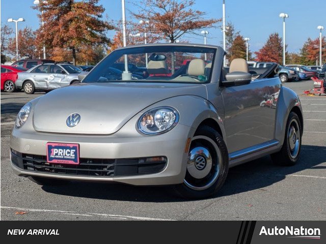 Used 2013 Volkswagen Beetle 2.5