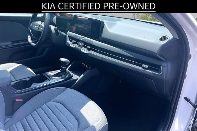 Certified 2025 Kia K4 EX FWD image 15