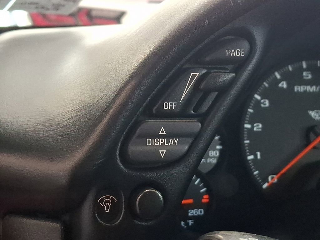 Used 1999 Chevrolet Corvette Convertible w/ Memory Pkg image 24