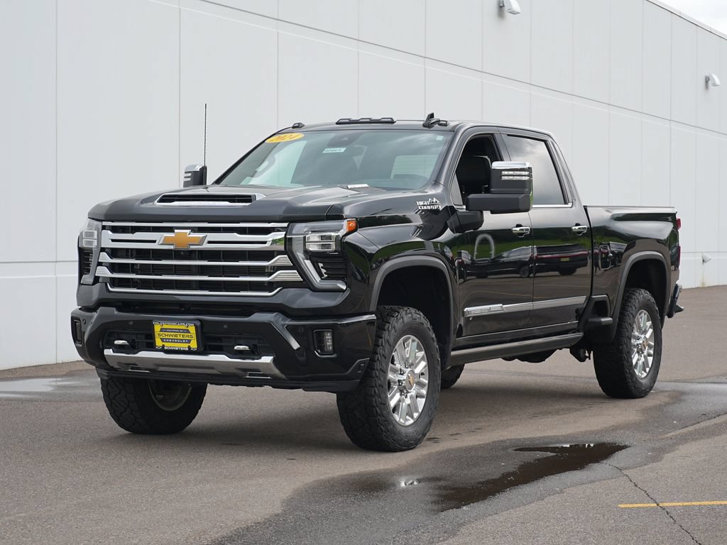Certified 2024 Chevrolet Silverado 3500 High Country w/ High Country Premium Package AWD/4WD image 7