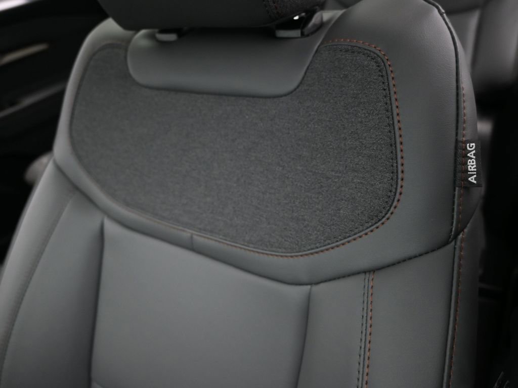 New 2026 Ford Explorer Active w/ Active Comfort Package image 26