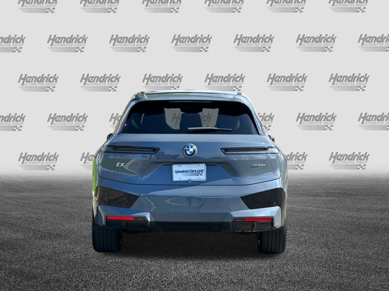 Used 2025 BMW iX xDrive50 image 6