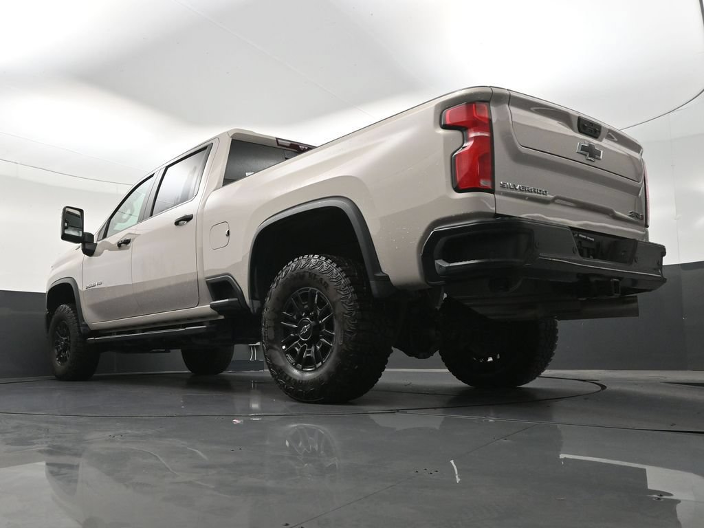 Used 2026 Chevrolet Silverado 2500 ZR2 AWD/4WD image 26