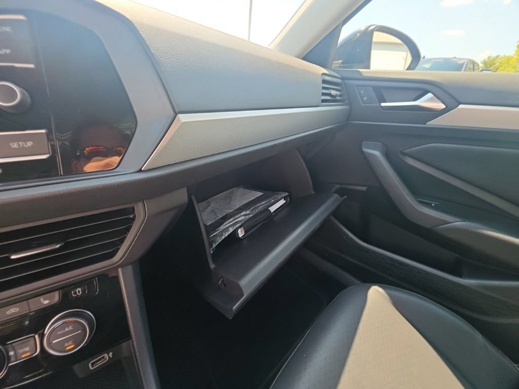 Used 2019 Volkswagen Jetta SE FWD image 21