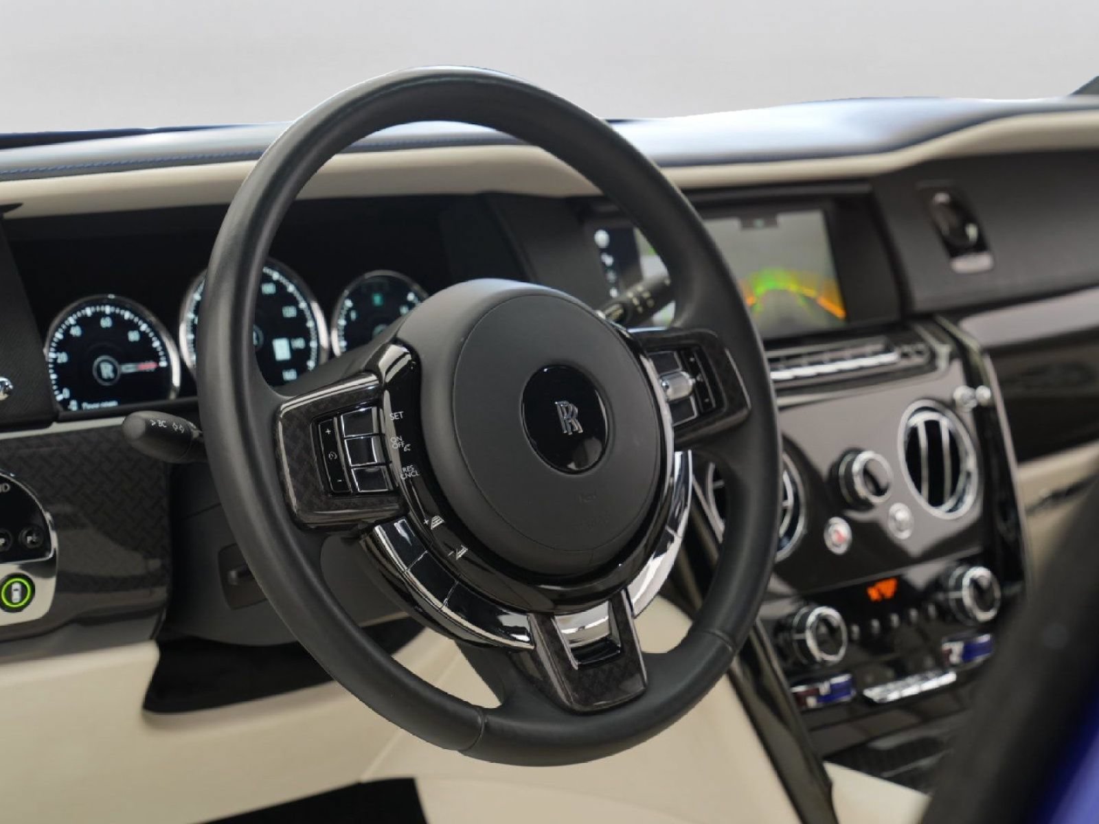 Certified 2021 Rolls-Royce Cullinan Black Badge AWD/4WD image 22
