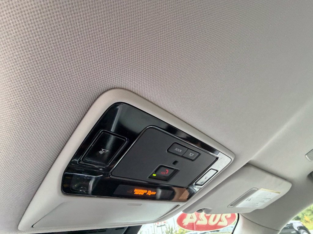 Used 2024 Toyota Grand Highlander AWD Hybrid image 18