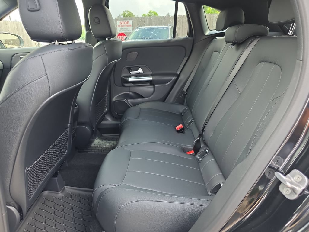 New 2026 Mercedes-Benz GLA 250 4MATIC image 12
