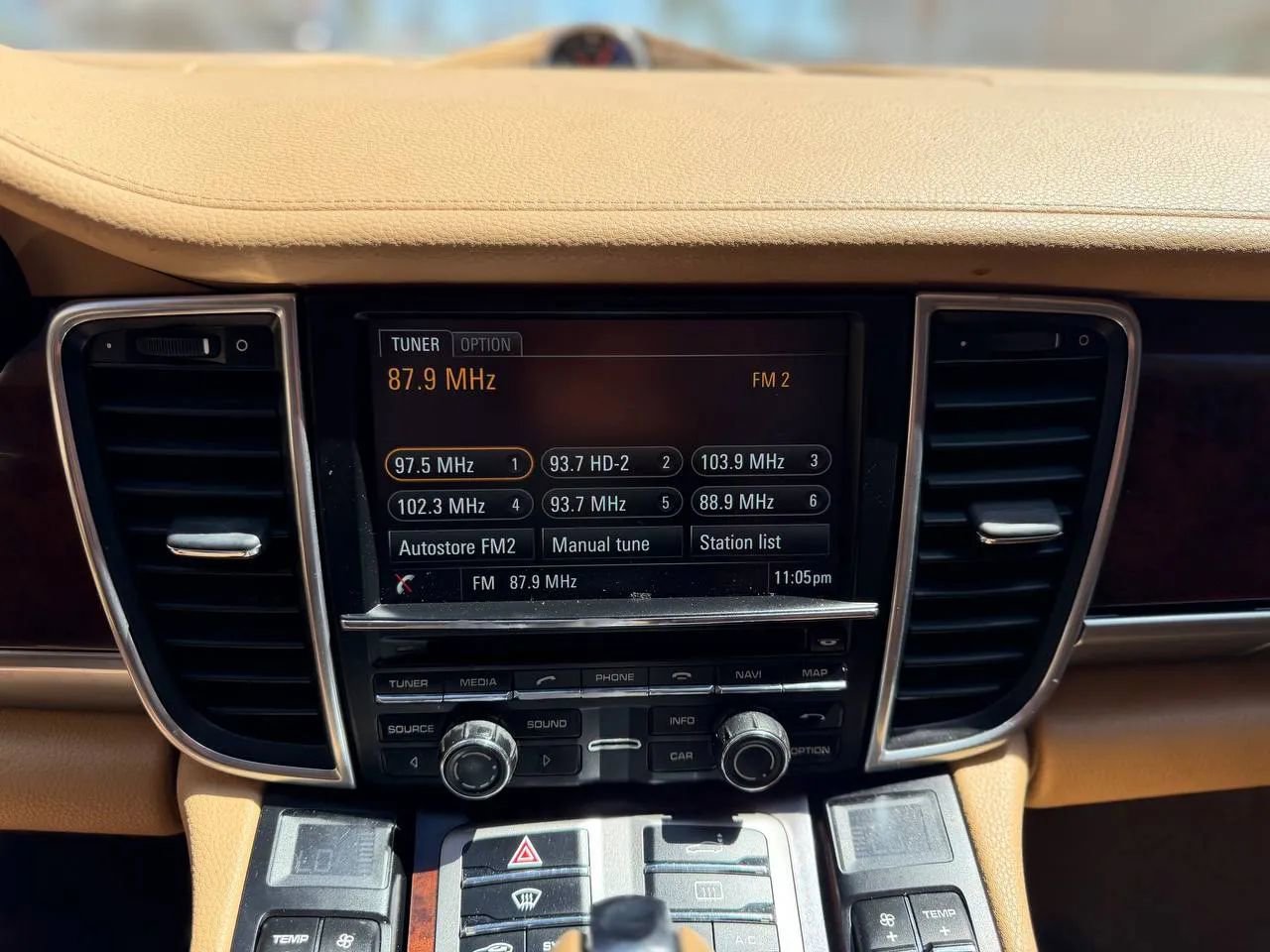 Used 2014 Porsche Panamera image 52