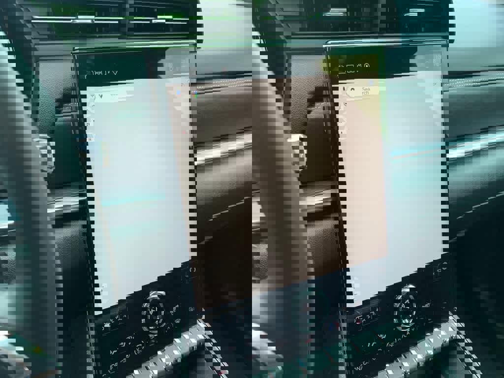 Used 2025 GMC Terrain Elevation image 27