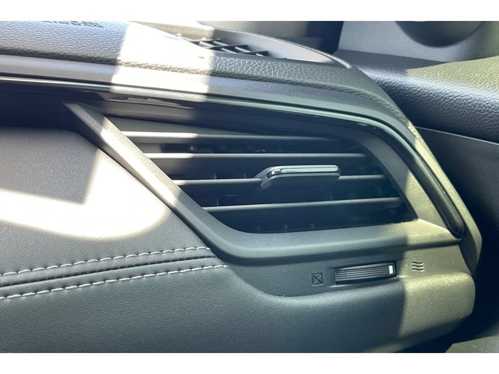 Certified 2021 Honda Insight EX image 28