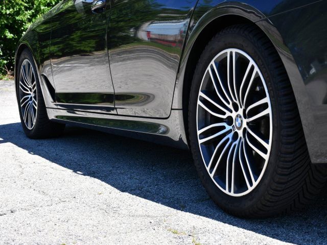 Used 2018 BMW 540i RWD image 10